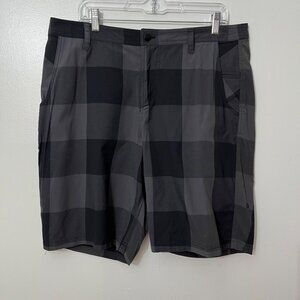 Lululemon Men's Plaid Commission Golf Chino Shorts Size 38 Black Grey 10" Inseam
